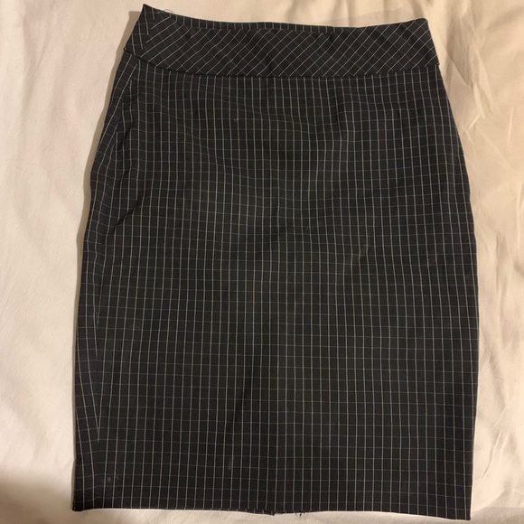 RW&CO. Dresses & Skirts - RW&Co checkered dress skirt